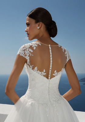 New Style Sweep Brush Train White Cap Sleeve Bride Frocks Custom Bridal Ball Gown