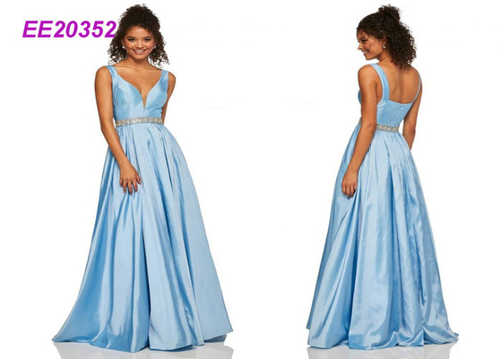 Robe habillée douce sans manche de robes de boule de bal d'étudiants de longueur de plancher de Luxuey dans le bleu